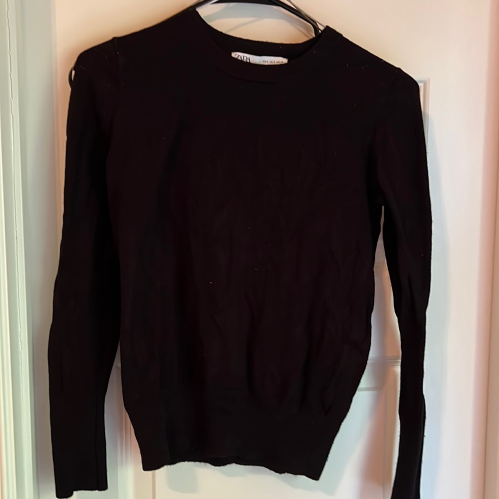 Zara black basic sweater